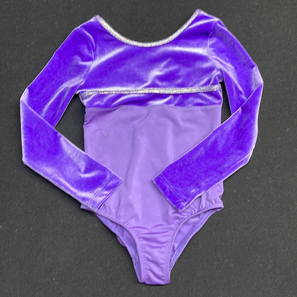 Danskin Now outfit. Size 4/5 girls. Great condition!